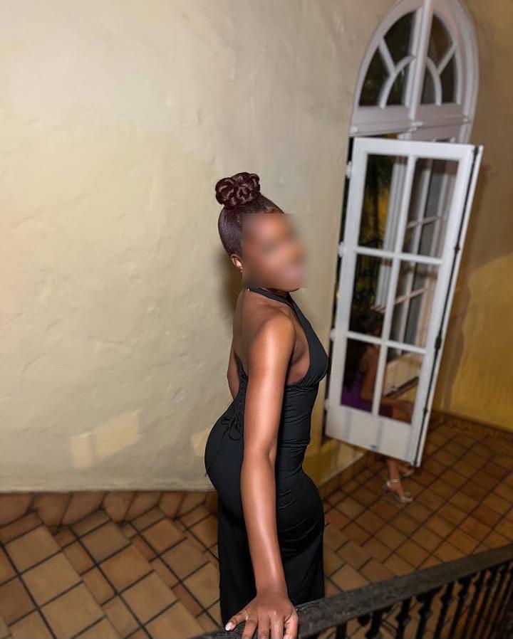 663195950: Chica busca chico en Tarragona