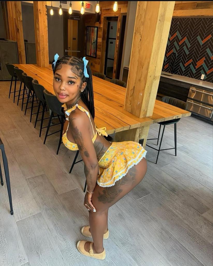 632273422: Chica busca chico en Barcelona