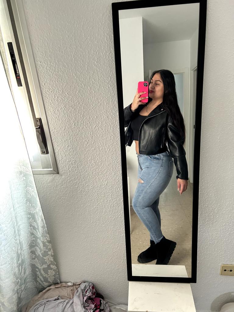 632022968: Chica busca chico en Tarragona