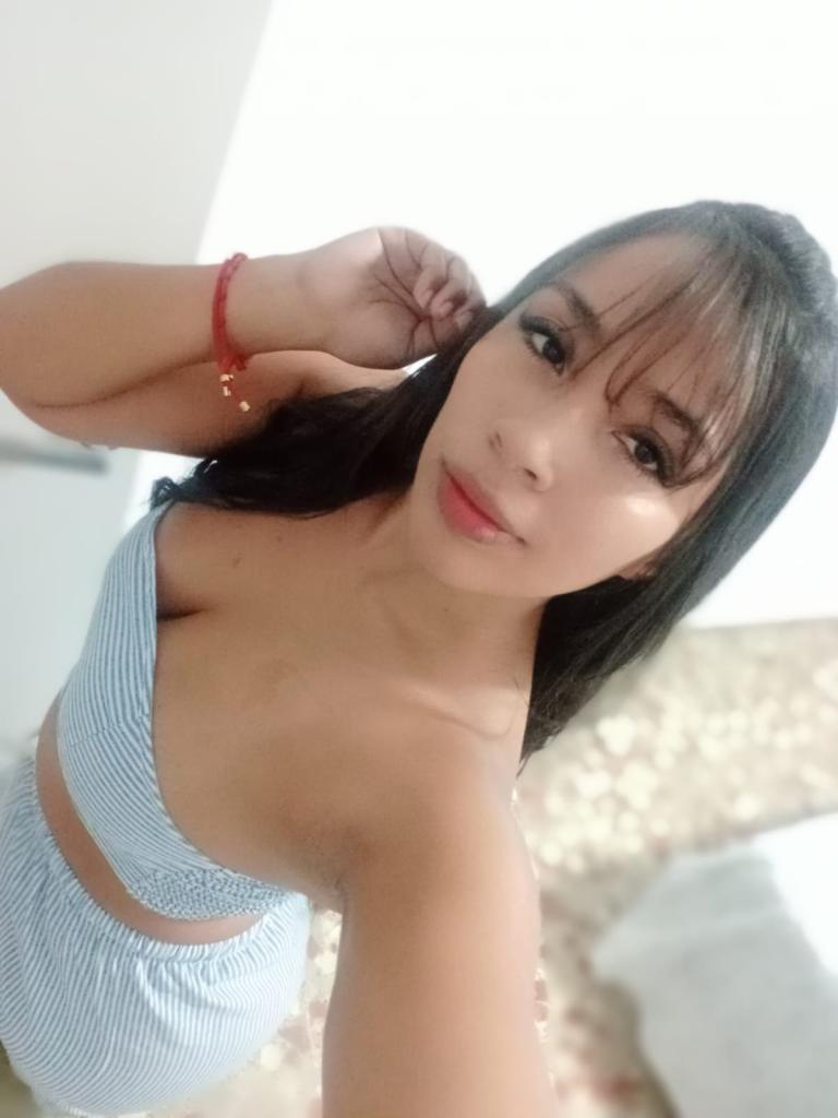 Chica busca chico en Cádiz: 