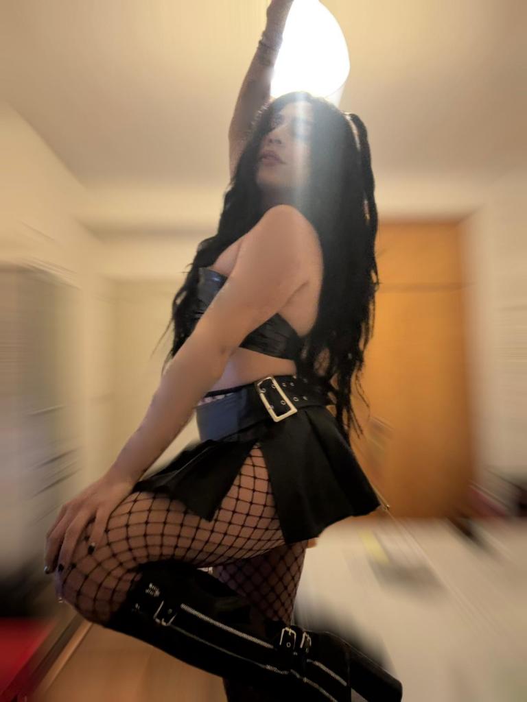 624889643: Transexual en Cádiz