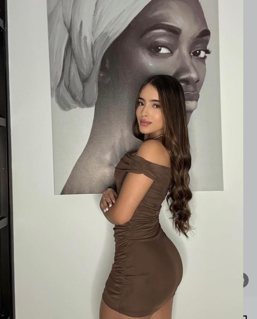 631810770: Chica busca chico en Madrid