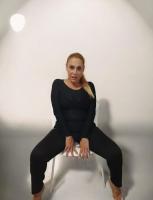 614882184: Chica busca chico en Madrid