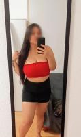 684708461: Chica busca chico en Madrid