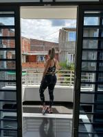 602431603: Chica busca chico en Barcelona