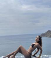 742066671: Chica busca chico en Cantabria