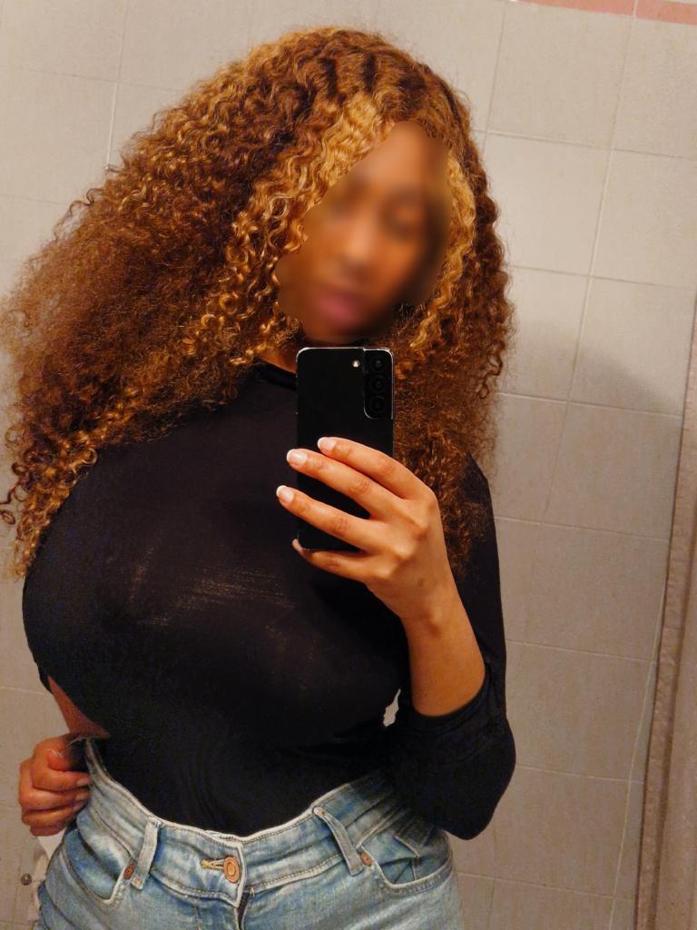 664825600: Chica busca chico en Madrid
