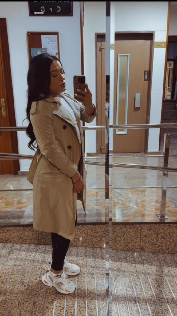 611261598: Travesti en Álava