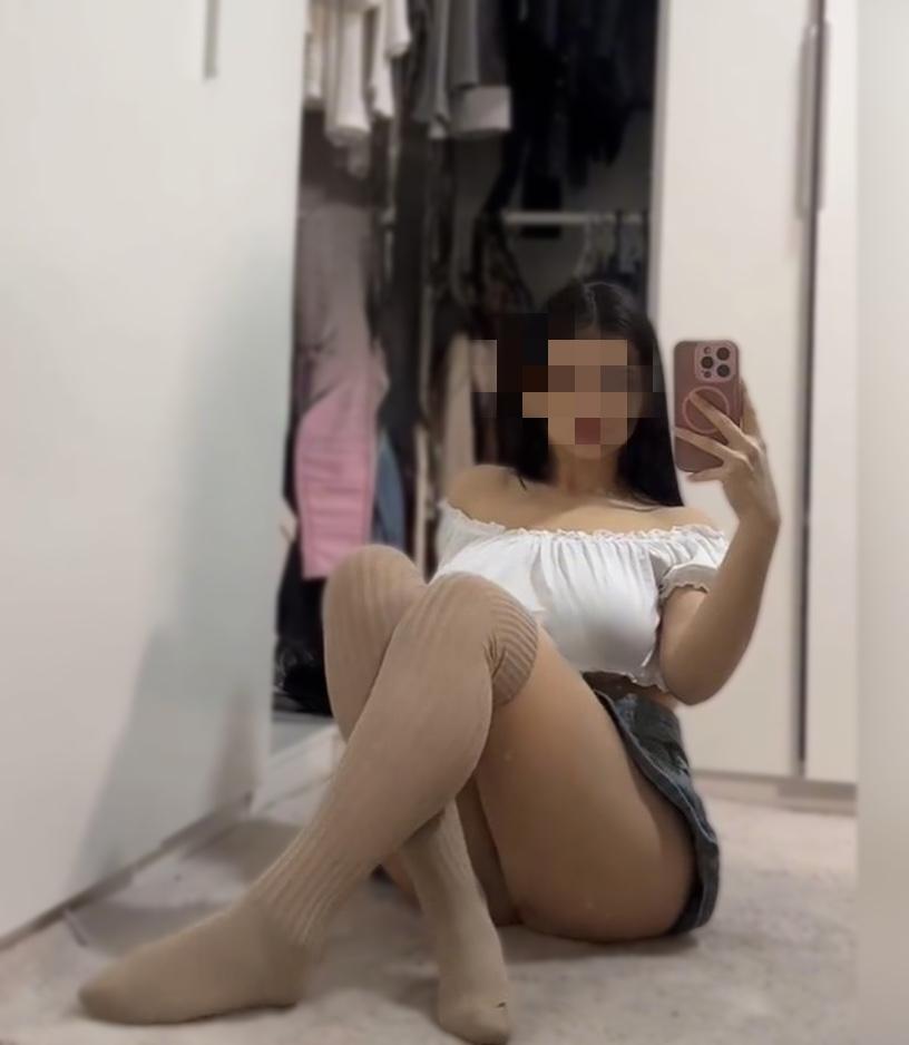 612211528: Chica busca chico en Málaga