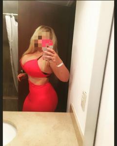 632545371: Chica busca chico en Navarra