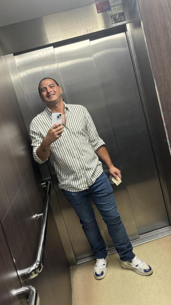 Chico busca chica en Málaga: 