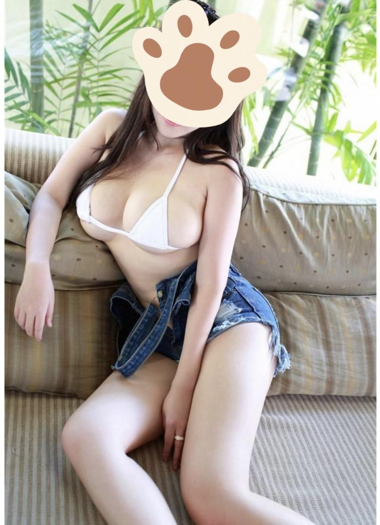671545404: Chica busca chico en Valencia