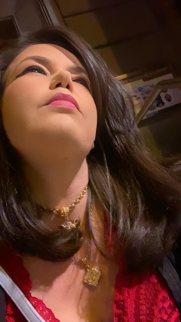 672921207: Chica busca chico en Zaragoza