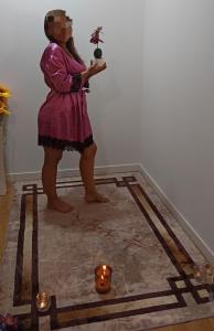 611325729: Chica busca chico en Madrid