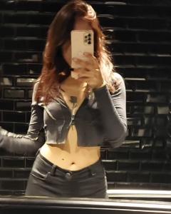 631093988: Chica busca chico en Barcelona