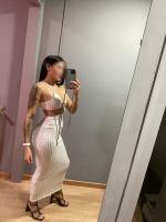 672961845: Chica busca chico en Valencia