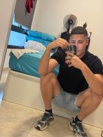 661604125: Chico busca chica en Málaga