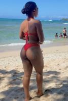 613723867: Chica busca chico en Barcelona