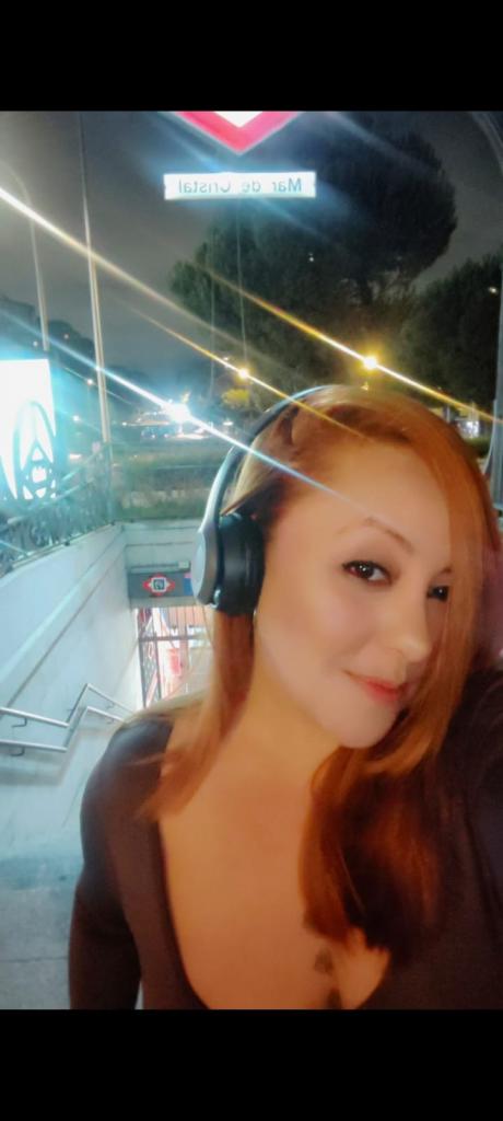 Chica busca chico en Madrid: Chica busca chico