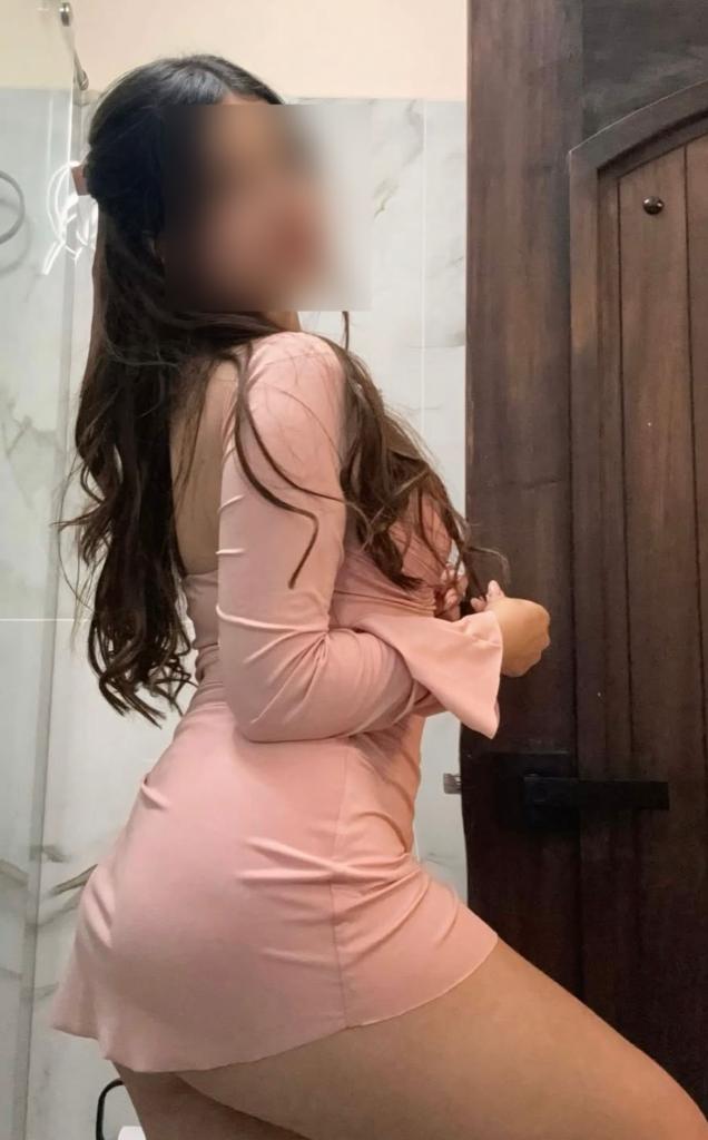 658130838: Chica busca chico en Álava