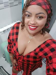 689739268: Chica busca chico en Zaragoza
