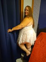 612264030: Chica busca chico en Gerona