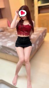 616088841: Chica busca chico en Gerona