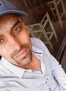 643360294: Chico busca chica en Cantabria