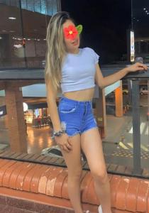 722853781: Chica busca chico en Granada