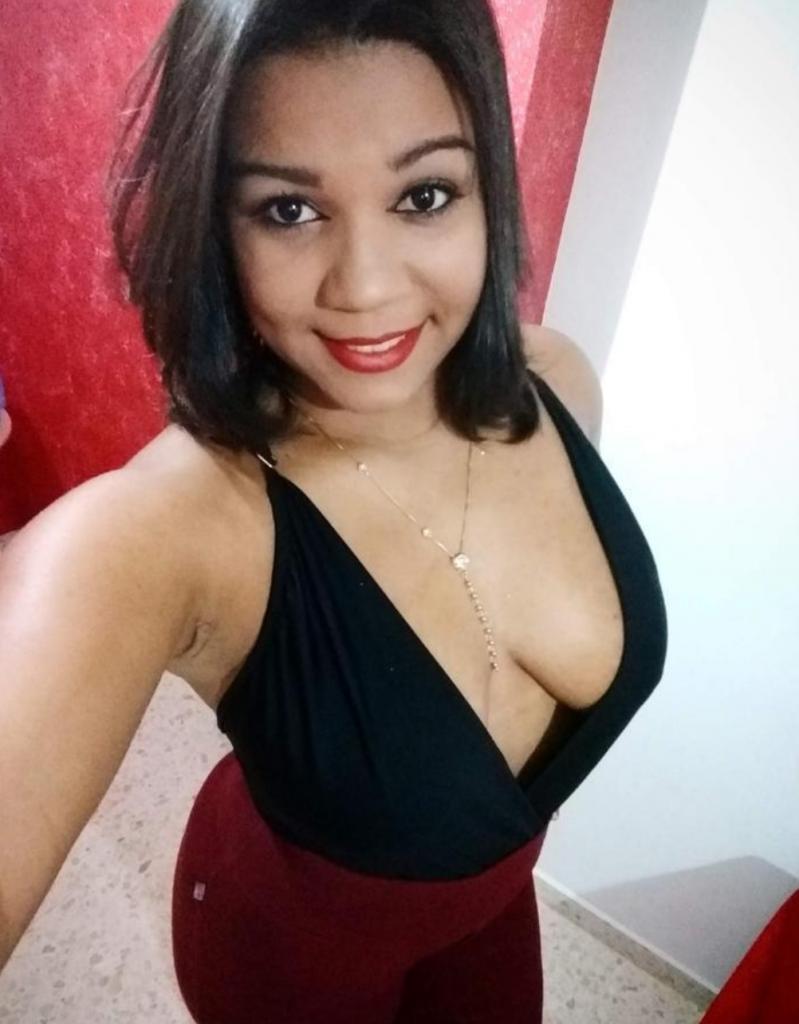604989748: Chica busca chico en Lugo