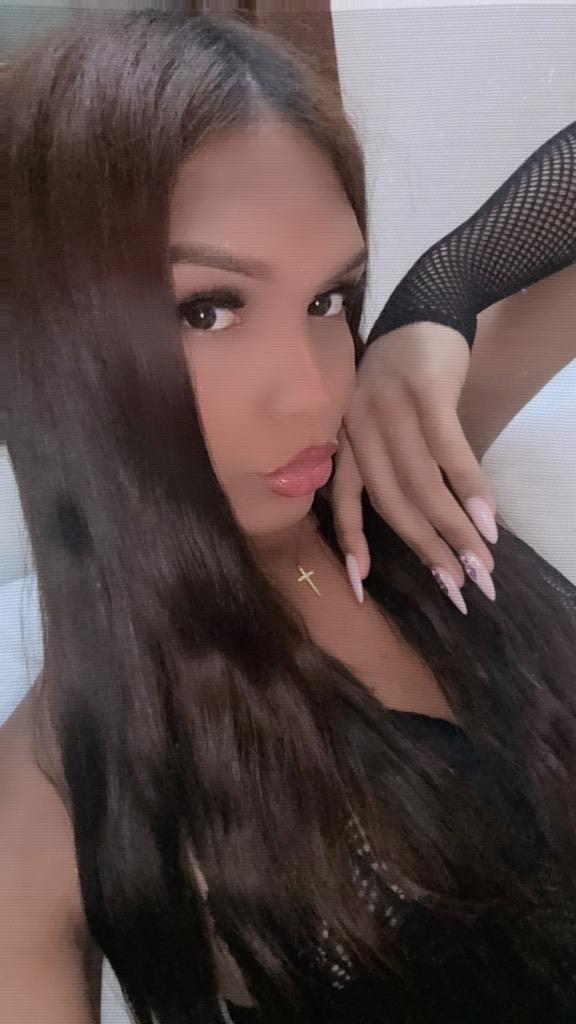 671734299: Chica busca chico en Mallorca