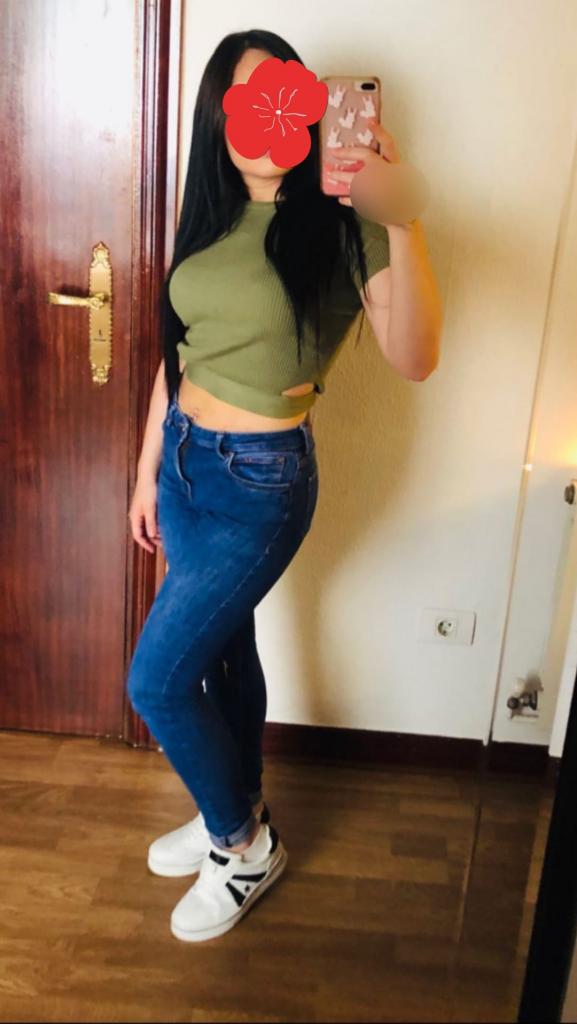 632173839: Chica busca chico en Cantabria