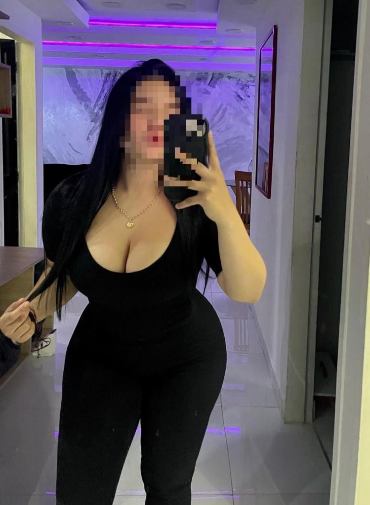 Chica busca chico en Sevilla: 