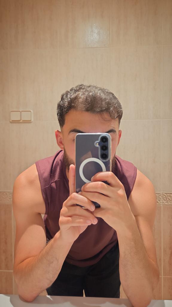 614473358: Chico busca chica en Madrid