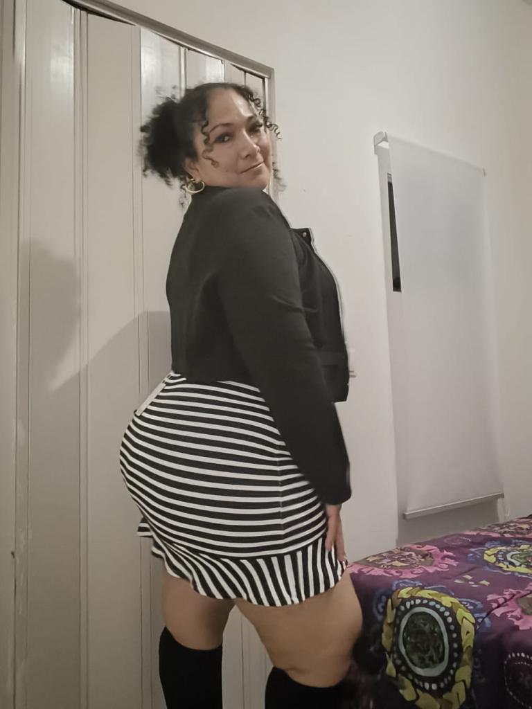 Chica busca chico en Sevilla: 