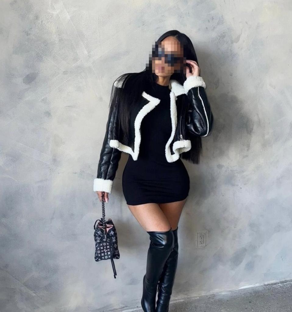 604354267: Chica busca chico en Málaga