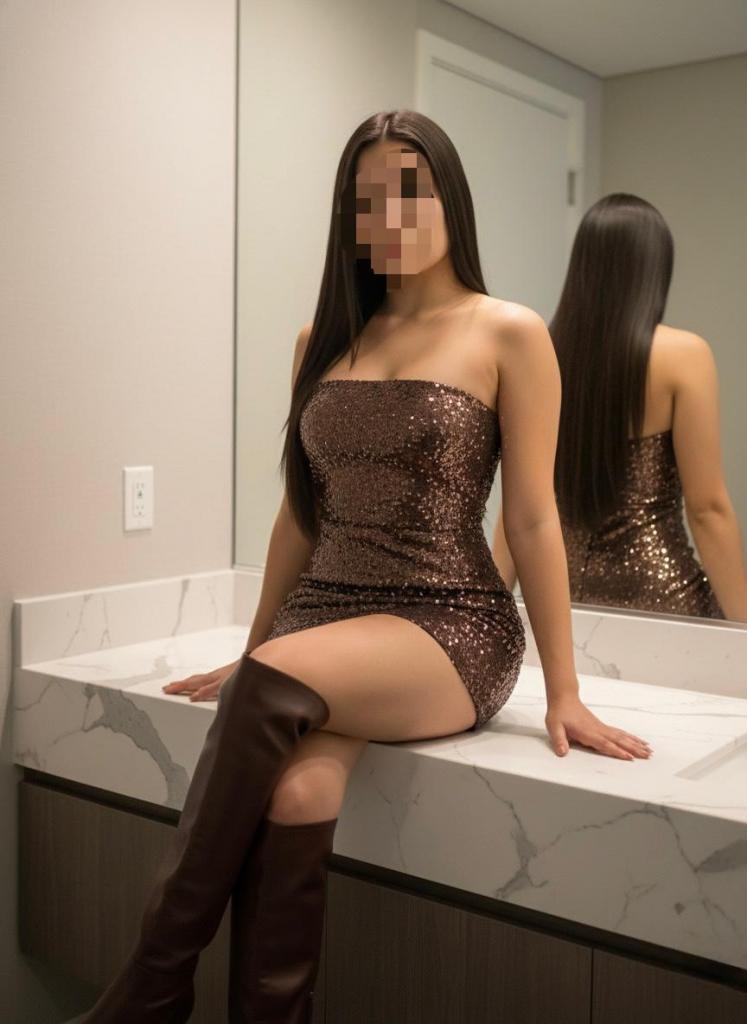 663146770: Chica busca chico en Huelva