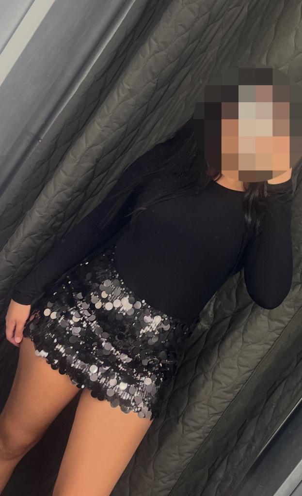 Chica busca chico en Almería: 