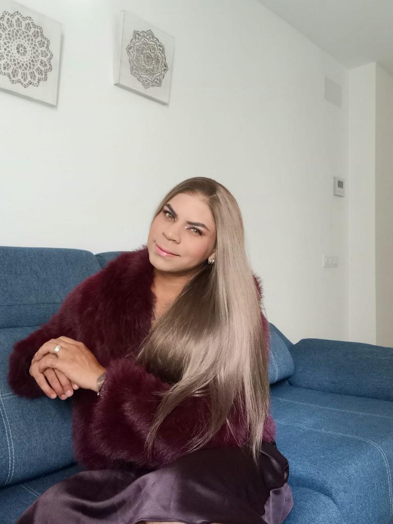 Chico busca chica en Las Palmas: 