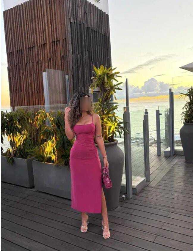 672928219: Chica busca chico en Alicante