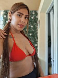 631126761: Chica busca chico en La Coruña