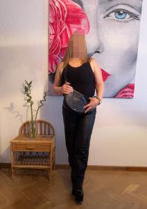 631977108: Chica busca chico en Salamanca