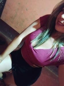 643609855: Chica busca chico en Córdoba