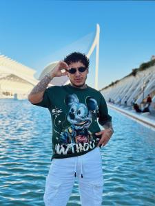 641377338: Chico busca chica en Granada