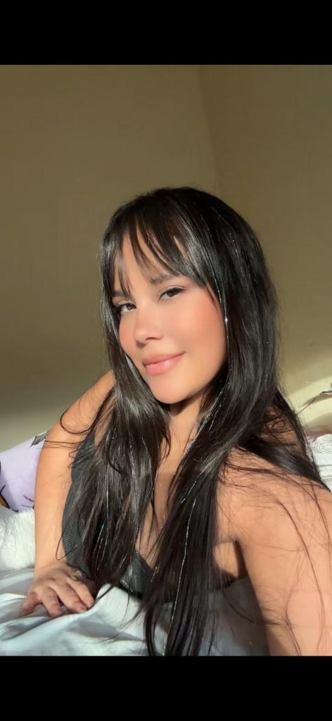 625743119: Chica busca chico en Gerona