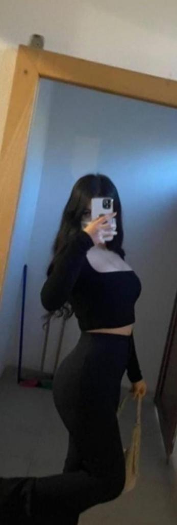 Chica busca chico en Granada: 