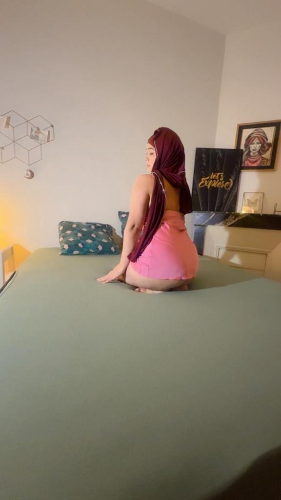 Chica busca chico en Granada: 