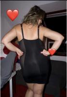 635893911: Chica busca chico en Pontevedra