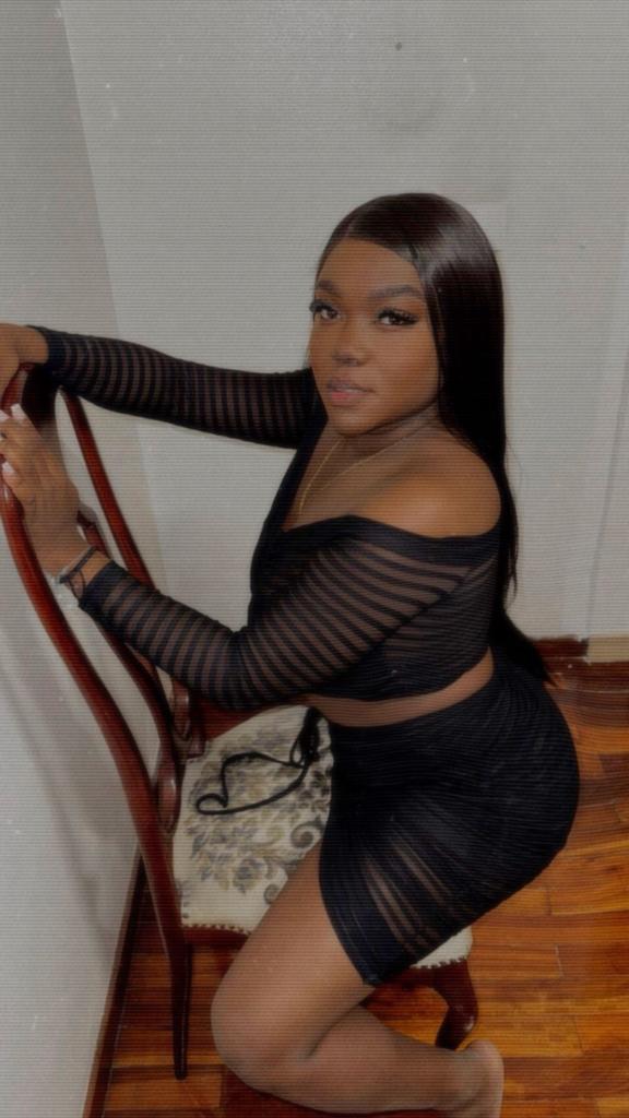 Chica busca chico en Pontevedra: 