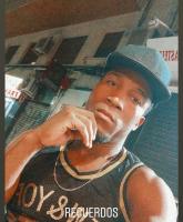 604303276: Chico busca chica en Barcelona